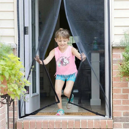 Hands Free Magnetic Screen Door , Curtain Keeps Bugs Out